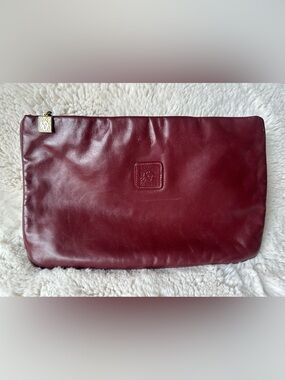 Vintage Anne Klein for Calderon Maroon Leather Sleek Zippered Clutch